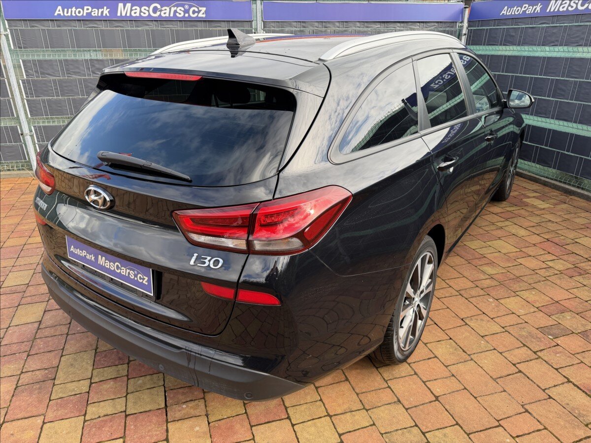 Hyundai i30 Kombi 1,6 l 85 kw
