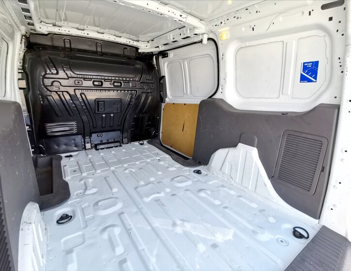 Ford Transit Connect 16