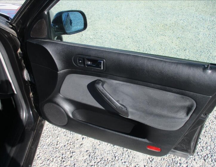 Volkswagen Golf Hatchback 1,6 l 77 kw