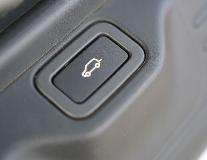 Land Rover Range Rover SUV / Terénní 4,4 l 250 kw