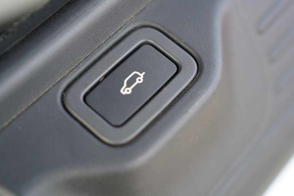 Land Rover Range Rover SUV / Terénní 4,4 l 250 kw