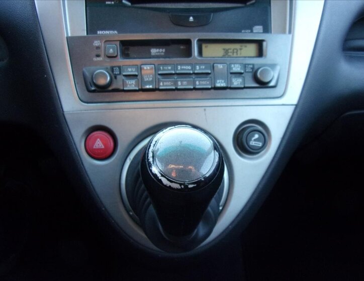 Honda Civic Hatchback 1,7 l 74 kw