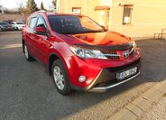Toyota RAV4 SUV 2,0 l 111 kw