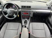 Audi A4 Kombi 2,0 l 103 kw