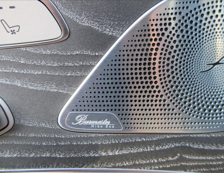 Mercedes-Benz CLS Sedan 3,0 l 270 kw