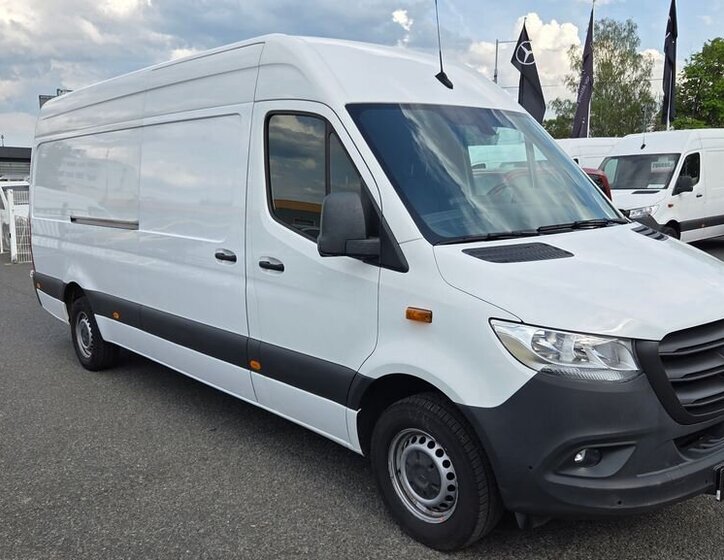 Mercedes-Benz Sprinter Skříň 2,0 l 110 kw