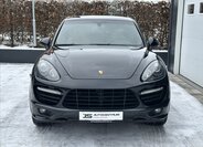 Porsche Cayenne 1