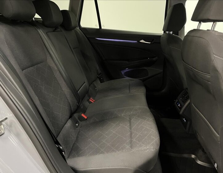 Volkswagen Golf Kombi 1,5 l 110 kw