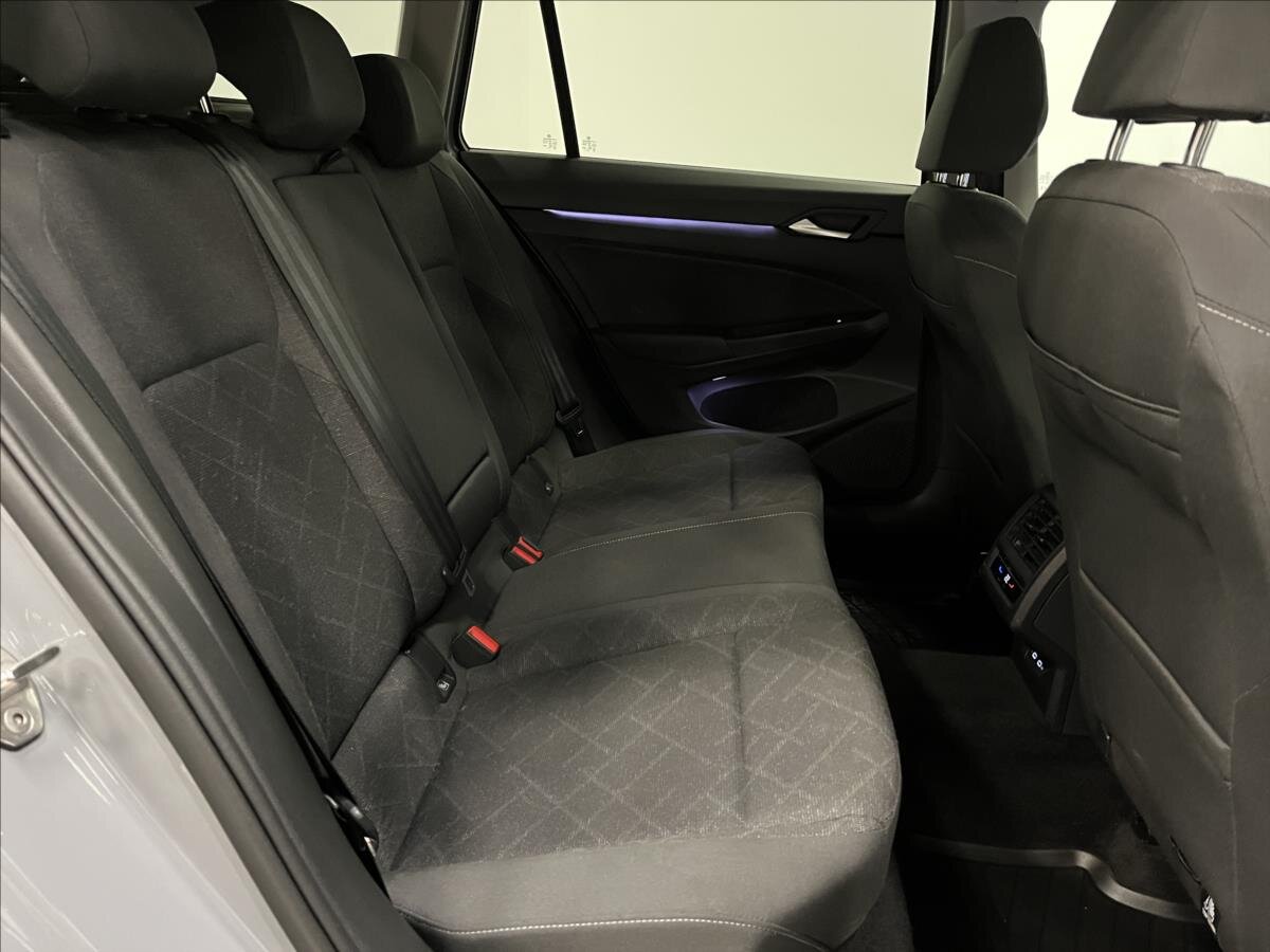 Volkswagen Golf Kombi 1,5 l 110 kw