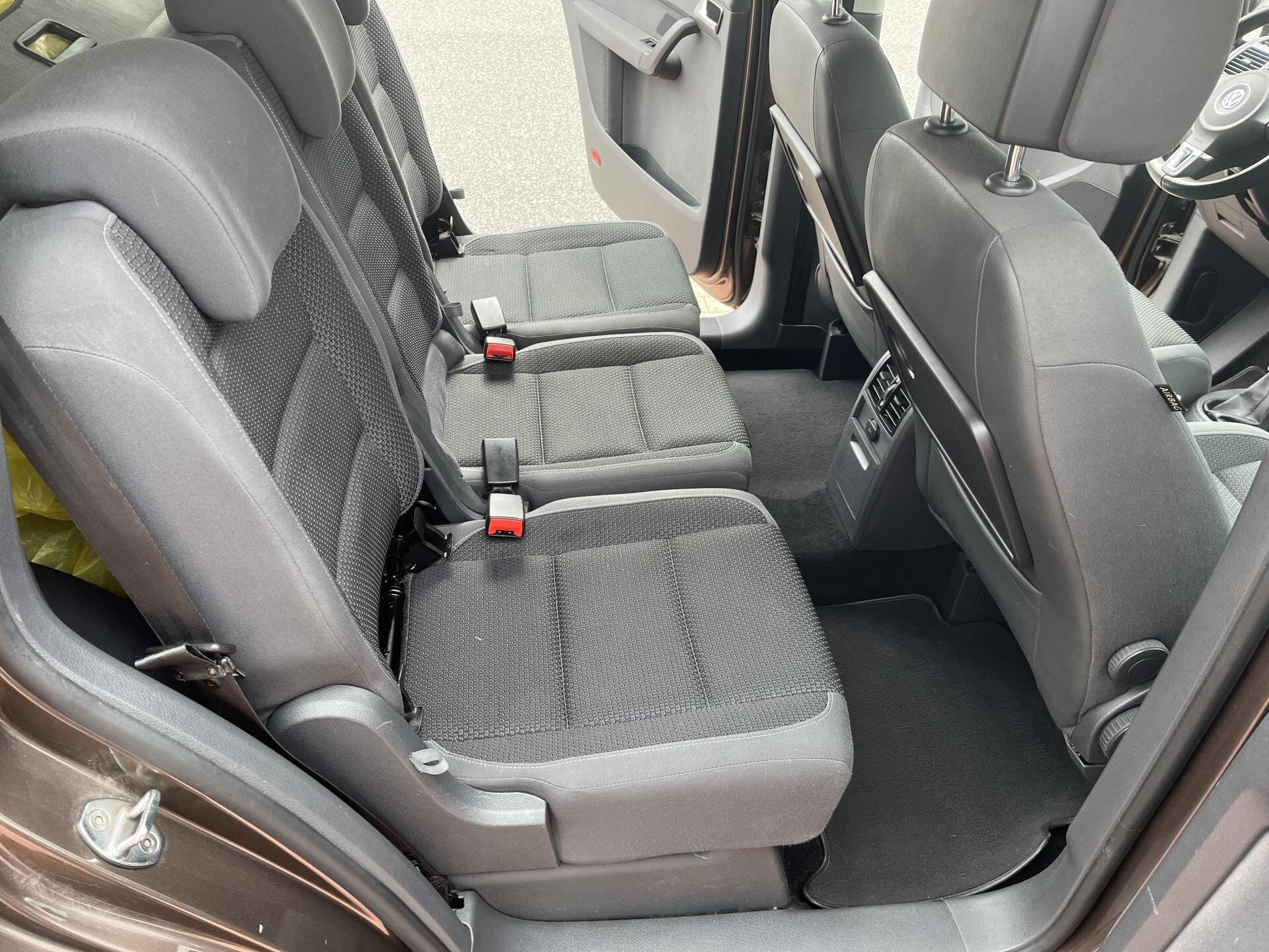 Volkswagen Touran Ostatní 1,2 l 77 kw