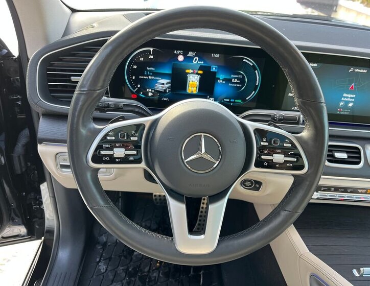 Mercedes-Benz GLS 18
