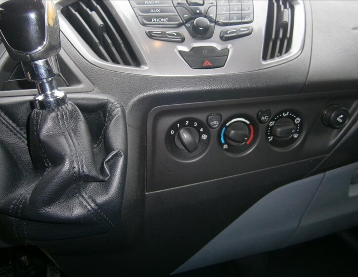 Ford Transit Custom Kombi 2,2 l 92 kw