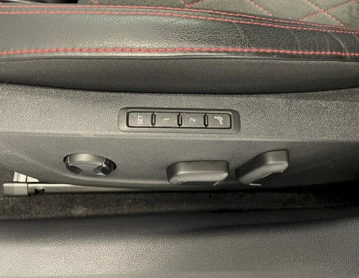 Škoda Octavia Kombi 2,0 l 180 kw