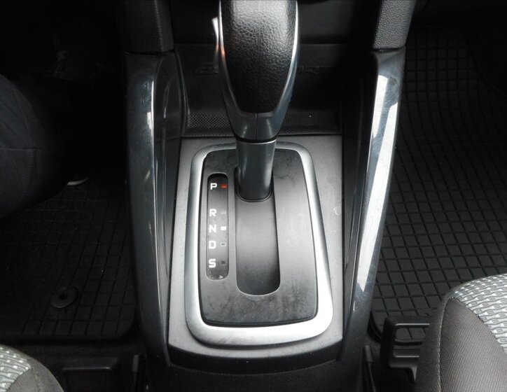 Ford EcoSport SUV / Terénní 1,5 l 82 kw