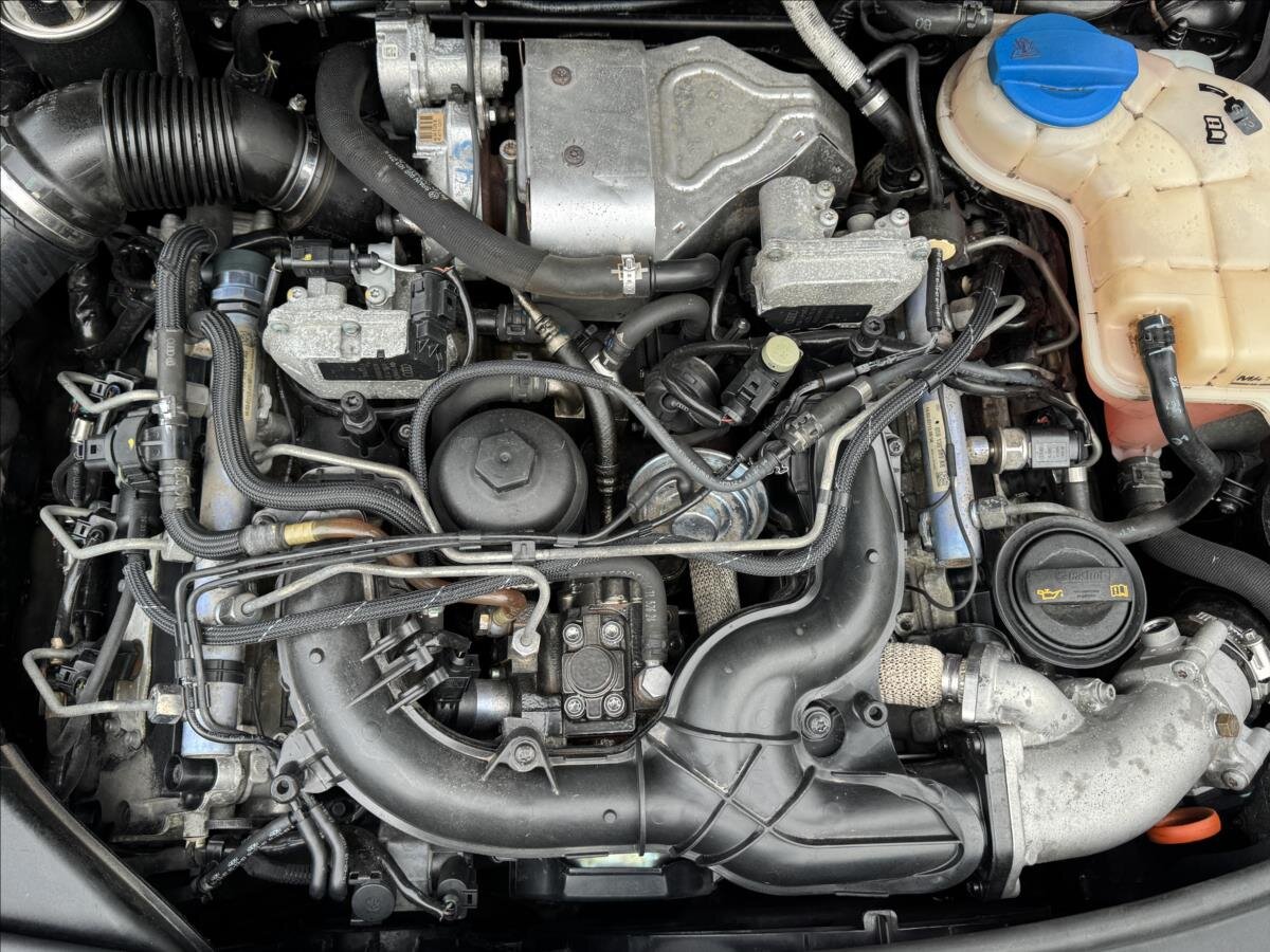 Audi A6 Allroad Kombi 3,0 l 171 kw