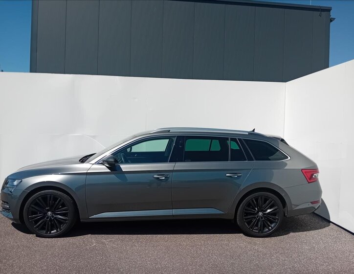 Škoda Superb Kombi 2,0 l 110 kw
