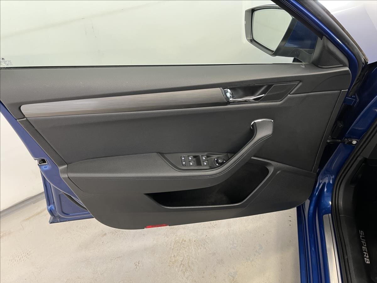 Škoda Superb Kombi 2,0 l 110 kw