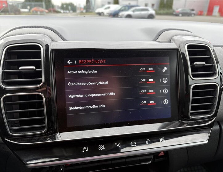 Citroën C5 Aircross SUV 1,5 l 96 kw