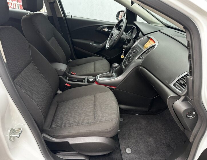 Opel Astra Hatchback 1,6 l 85 kw