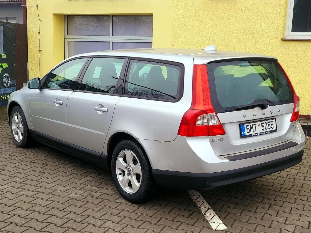 Volvo V70 Kombi 2,4 l 129 kw