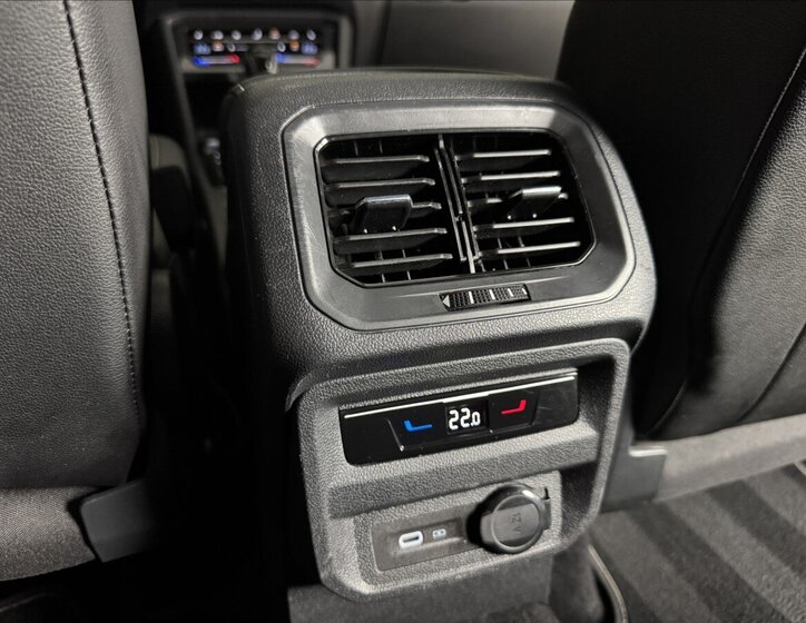 Volkswagen Tiguan Allspace SUV / Terénní 2,0 l 140 kw