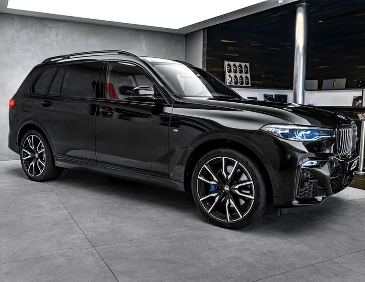 BMW X7 4