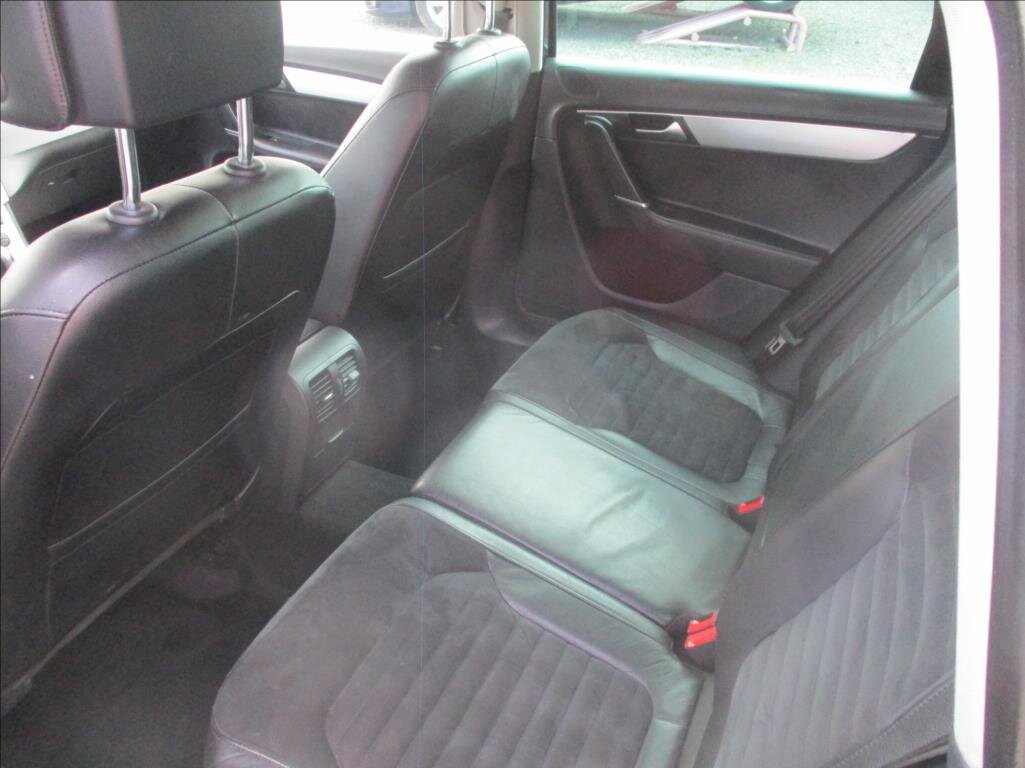 Volkswagen Passat Kombi 2,0 l 130 kw