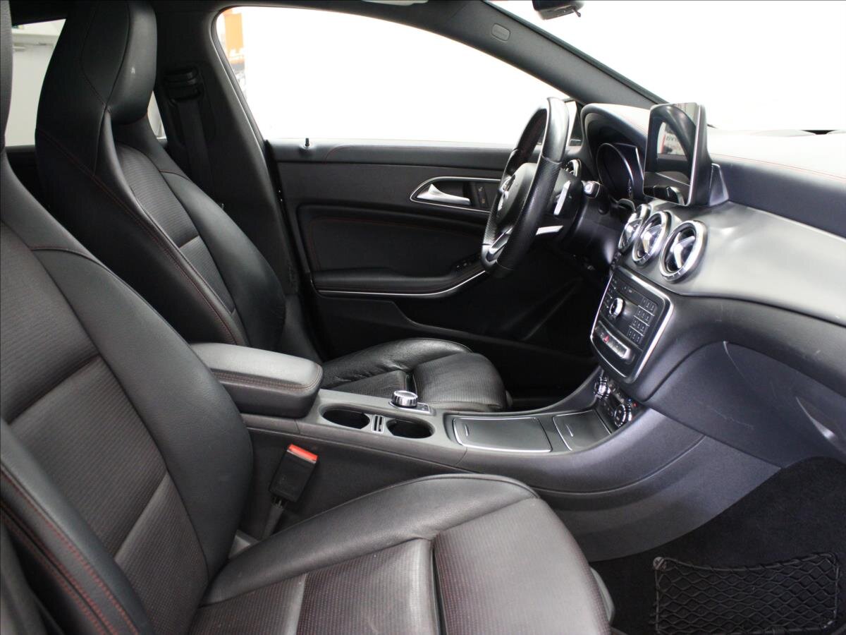 Mercedes-Benz CLA Kombi 2,1 l 100 kw