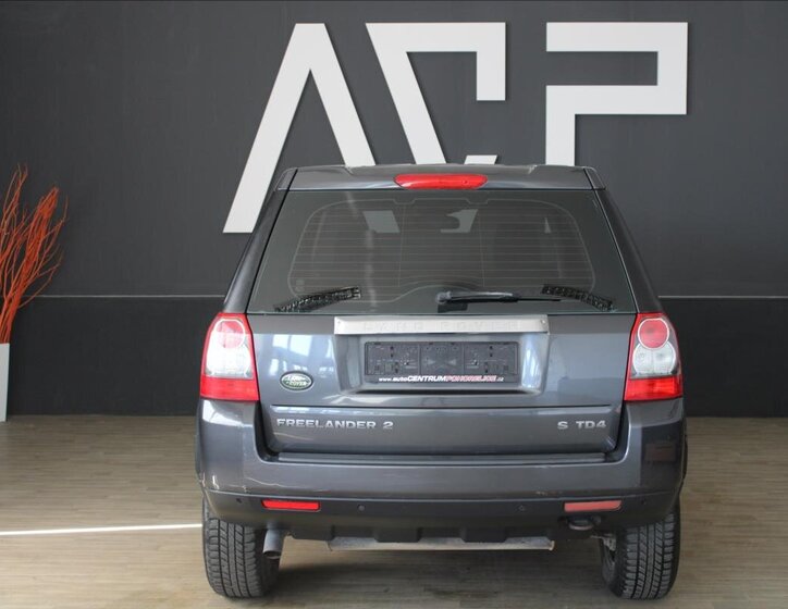 Land Rover Freelander SUV / Terénní 2,2 l 112 kw