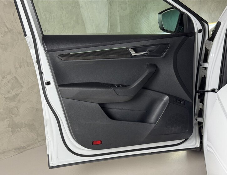 Škoda Karoq SUV / Terénní 2,0 l 110 kw