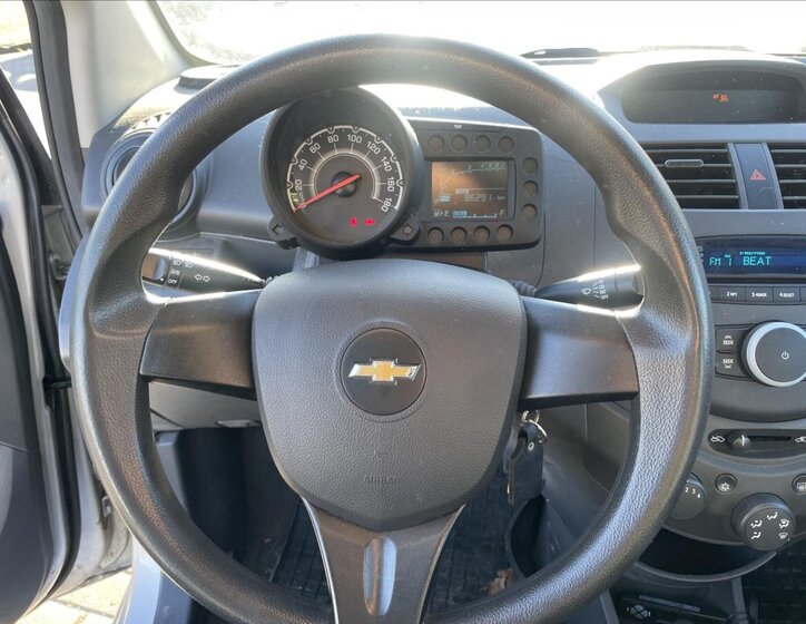 Chevrolet Spark 13