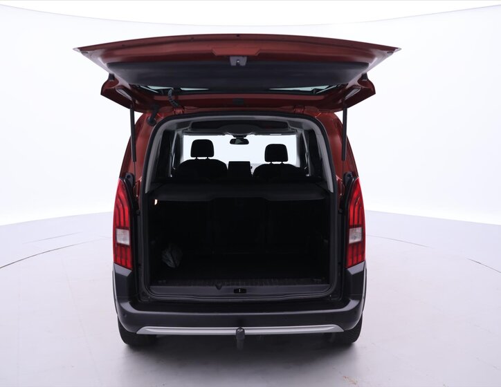 Peugeot Rifter MPV 1,5 l 96 kw