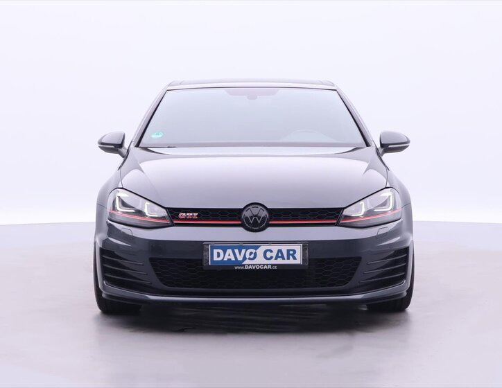 Volkswagen Golf 2
