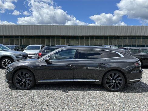 Volkswagen Arteon Kombi 2,0 l 206 kw