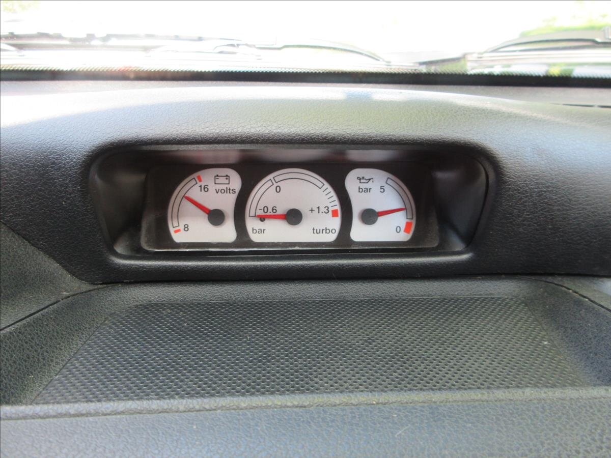 Ford Escort Hatchback 2,0 l 235 kw