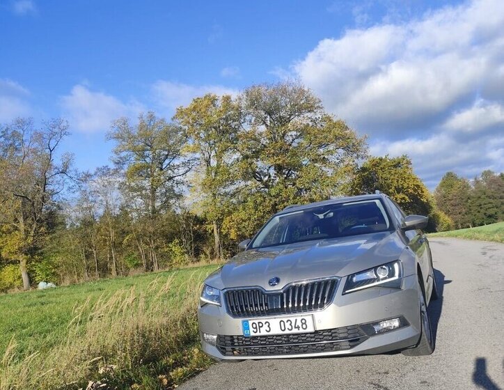 Škoda Superb Kombi 0,0 0