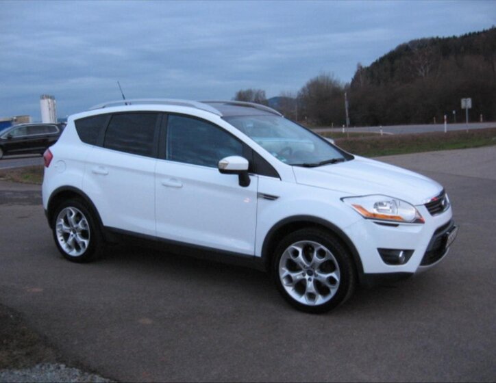 Ford Kuga 4