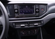 Volkswagen Polo Hatchback 999,0 48 kw