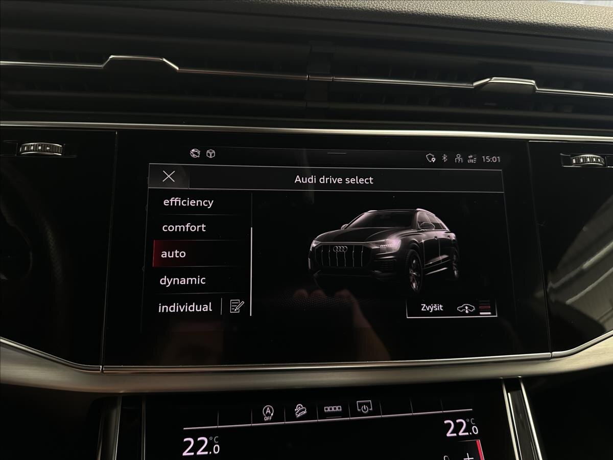 Audi SQ8 SUV 4,0 l 373 kw