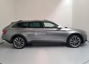 Škoda Superb Kombi 2,0 l 147 kw