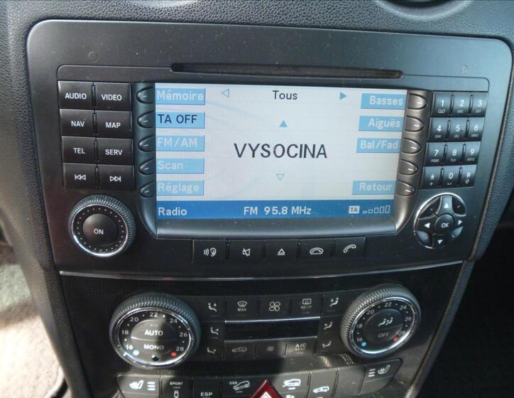 Mercedes-Benz Třídy M 25