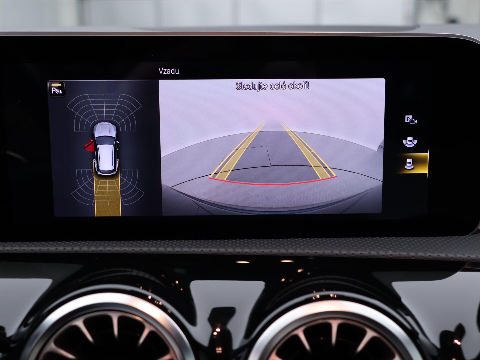 Mercedes-Benz CLA Kombi 2,0 l 225 kw