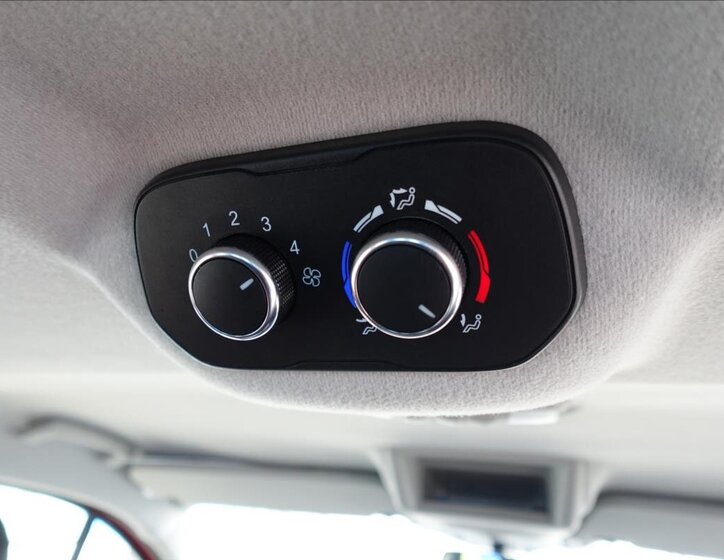 Ford Transit Custom Ostatní 2,0 l 77 kw