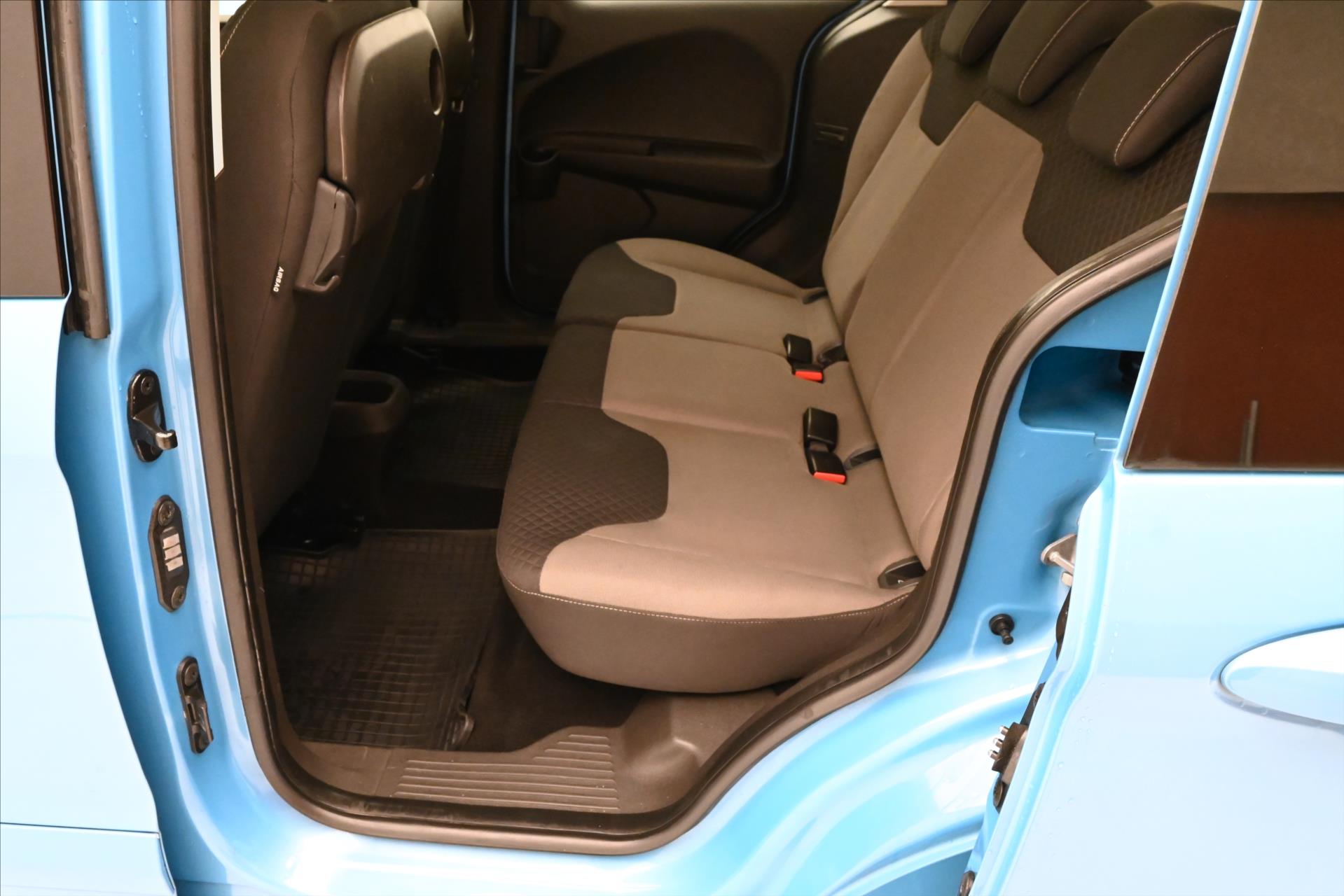 Ford Tourneo Courier