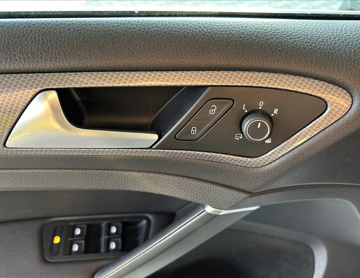 Volkswagen Golf Kombi 2,0 l 135 kw