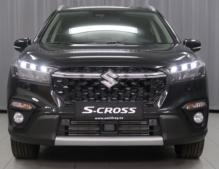 Suzuki S-Cross 2