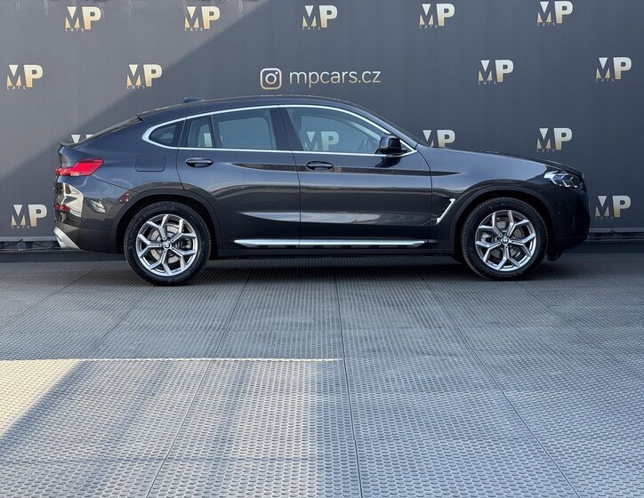 BMW X4 SUV / Terénní 2,0 l 140 kw