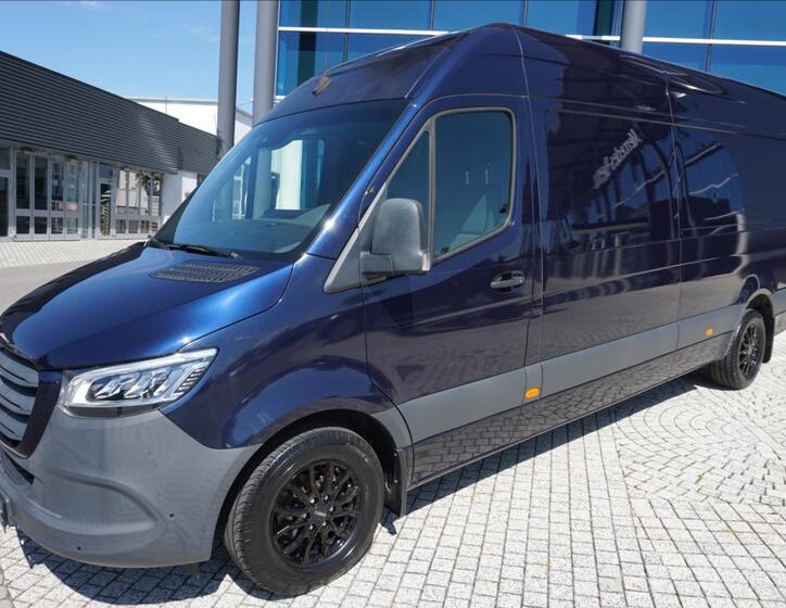 Mercedes-Benz Sprinter 3