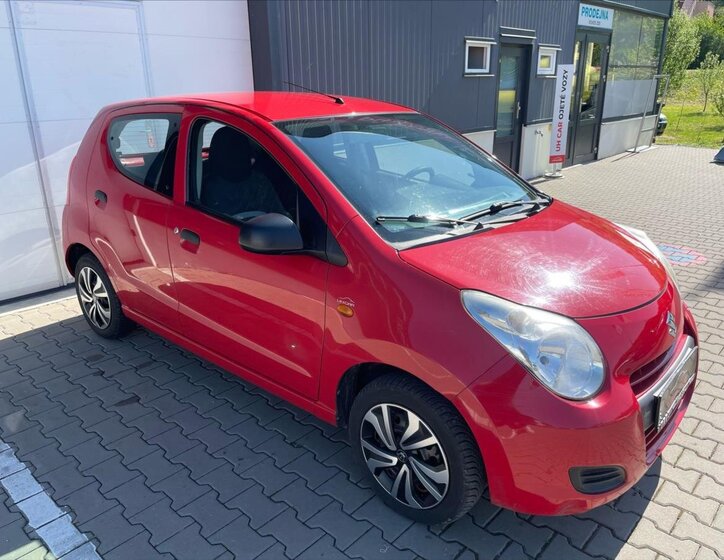 Suzuki Alto Hatchback 996,0 50 kw