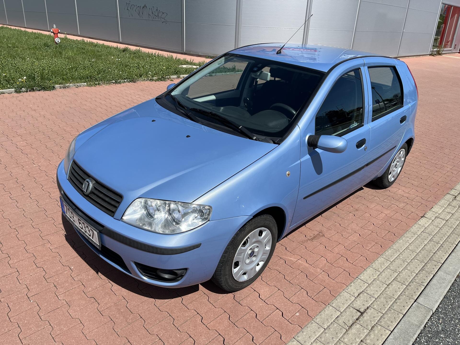 Fiat Punto Hatchback 1,4 l 70 kw